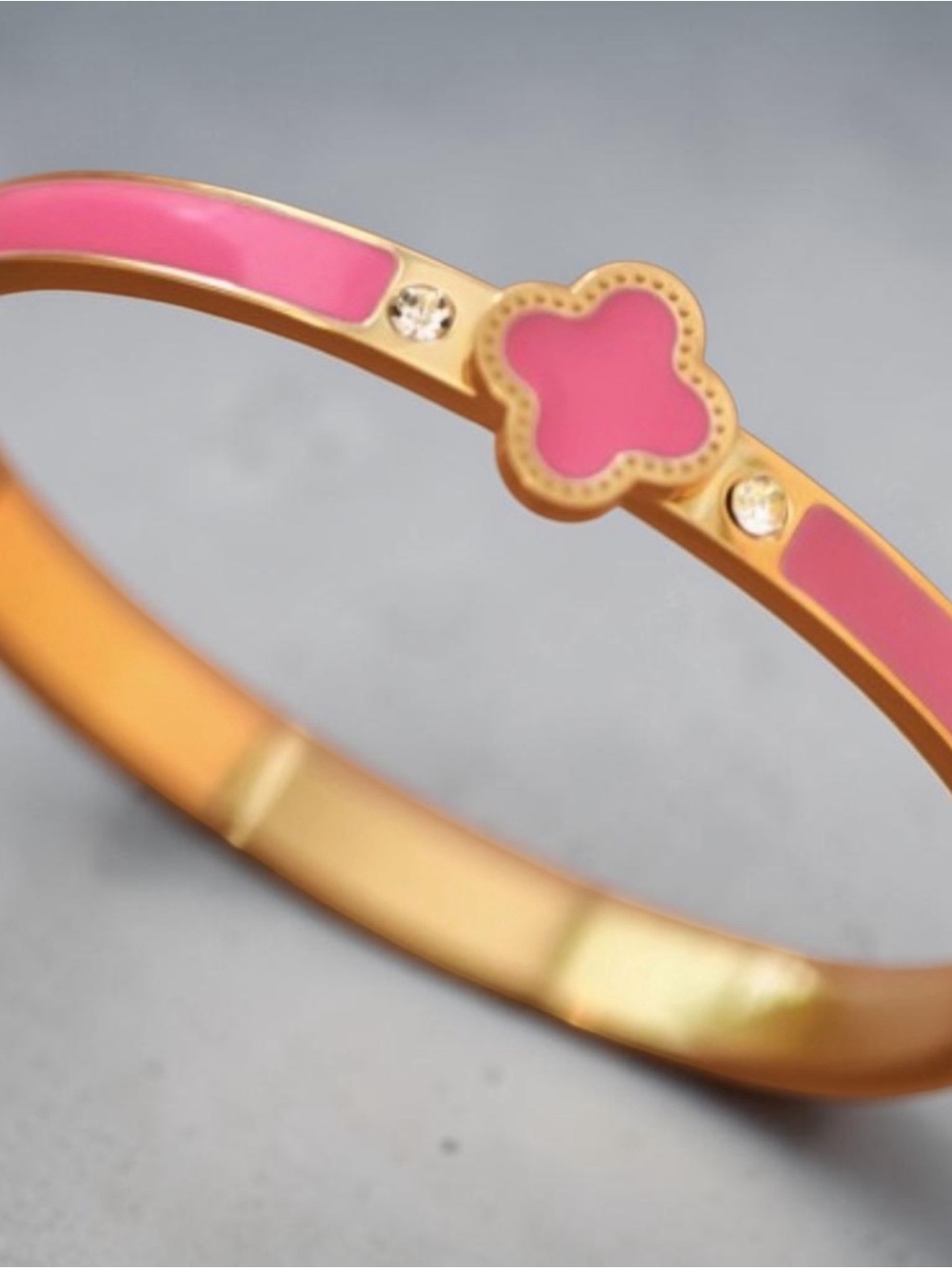 18K Gold Plated Pink Clover Hinged Bangle